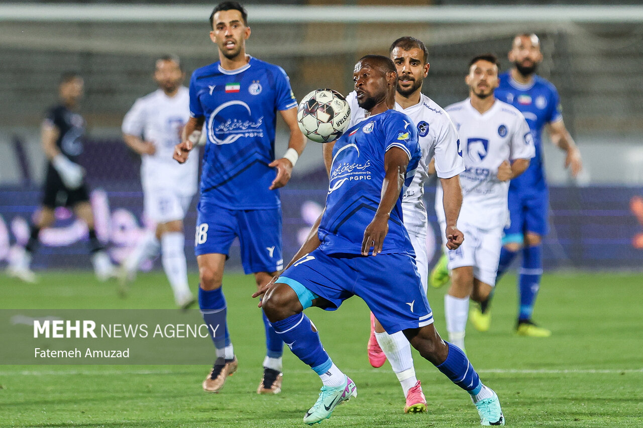 آغاز دوران جدید استقلال با یک هلندی؛ سرمربی از سرزمین لاله‌های نارنجی