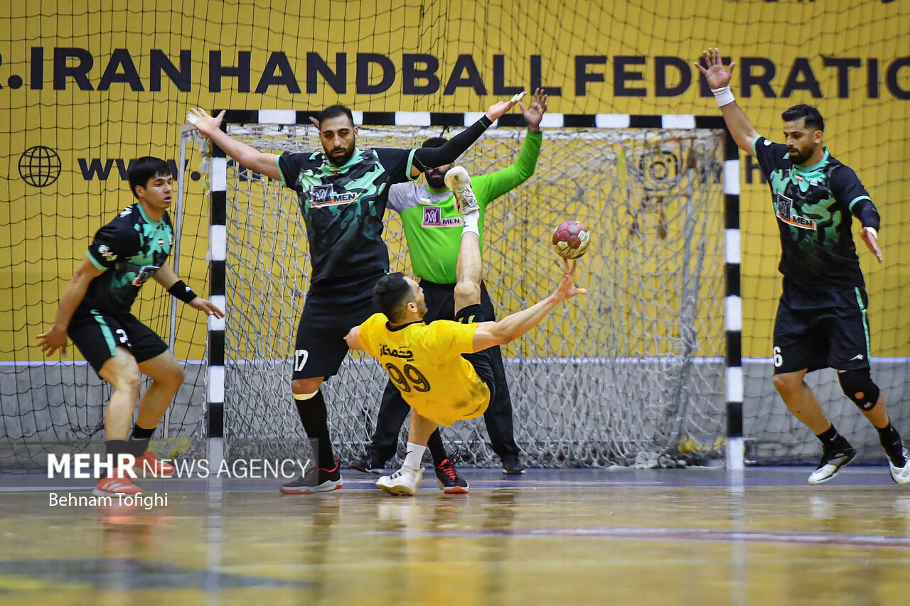 آغاز لیگ برتر هندبال با حضور ۱۲ تیم/ بازگشت به عقب پس از کرونا