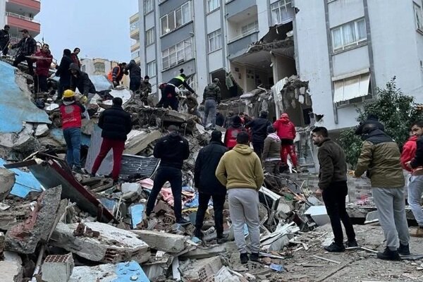 آمادگی جمعیت هلال احمر ایران برای اعزام نیروی امدادی بهترکیه