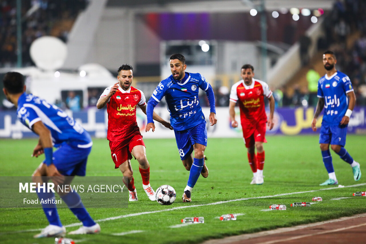 آمار دیدارهای استقلال و پرسپولیس در اسفند/ برتری باآبیپوشان است