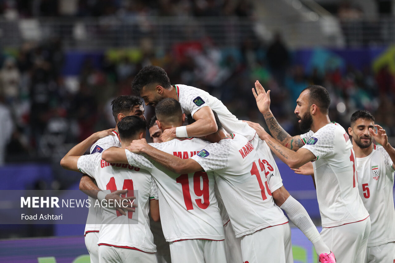 آمار نیمه اول دیدار ایران و هنگ کنگ/ محمدی بهترین بازیکن شد