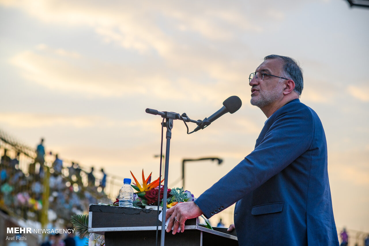 آمریکا در همه زمانها بزرگترین دشمن ملت ایران بوده است