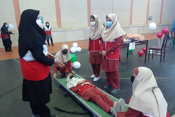 آموزش امدادی یک میلیون و ۵۰۰ هزار دانش‌آموز در طرح«همتا»