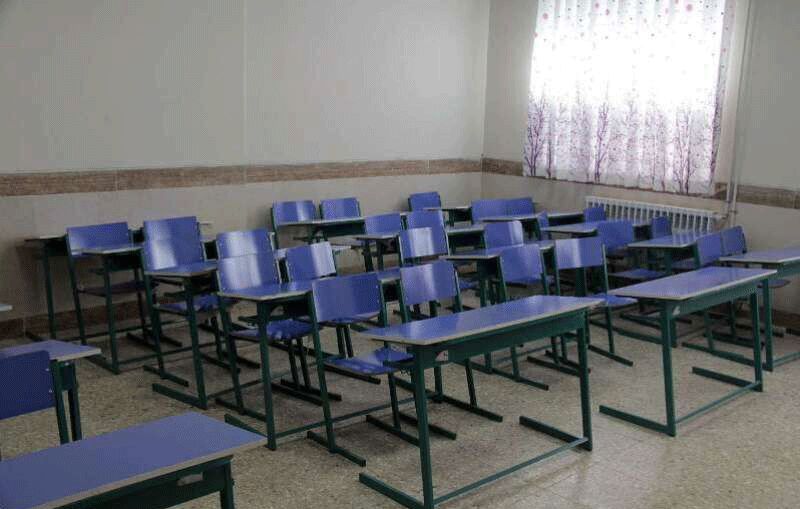 آموزش حضوری در دامغان به‌خاطر شرایط قرمز کرونایی تعطیل شد