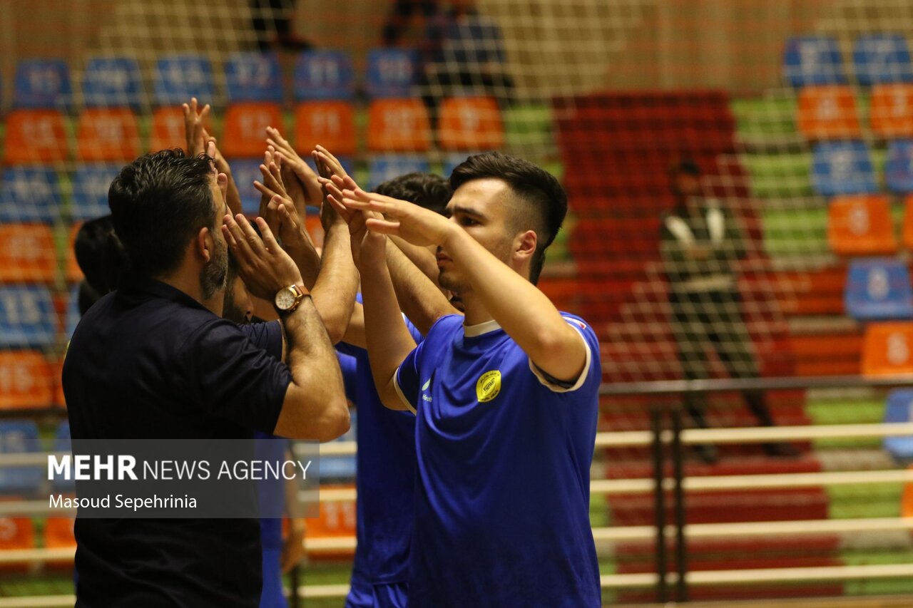 آناصنعت قم برابر شهرداری ساوه متوقف شد