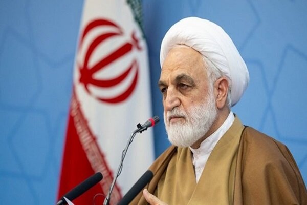 آگاهی مردم نسبت به روش‌های کلاهبرداری را بالا ببرید