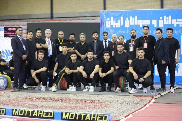 آینده وزنه‌برداری ایران امیدوارکننده است/شناسایی برخی مستعدین