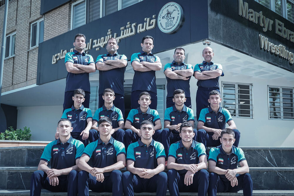 آینده‌سازان کشتی آزاد ایران بر بام آسیا ایستادند