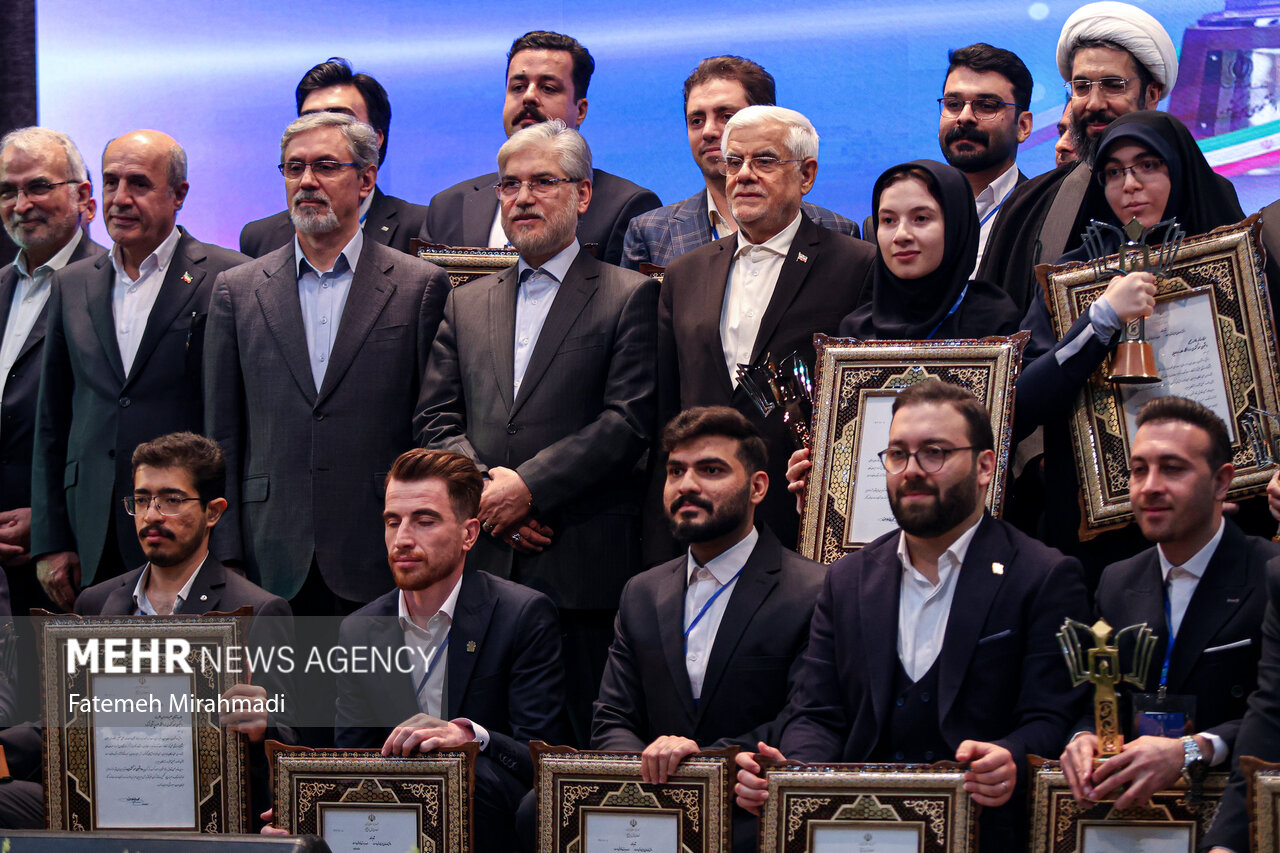 آیین اختتامیه سی ودومین جشنواره دانشجوی نمونه کشوری