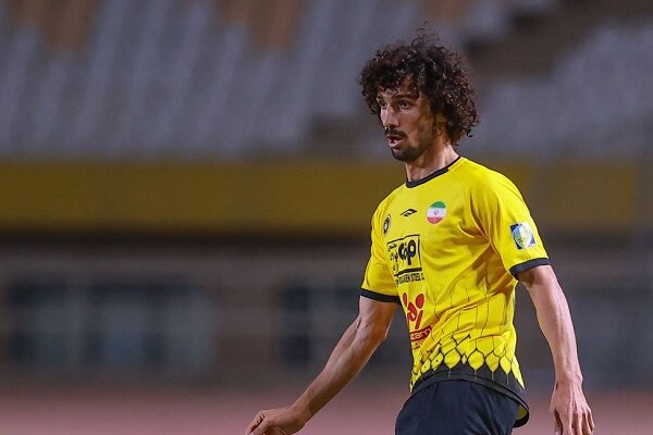 ابراز رضایت مورایس از هنانوف/ یزدانی همچنان دور ازترکیب