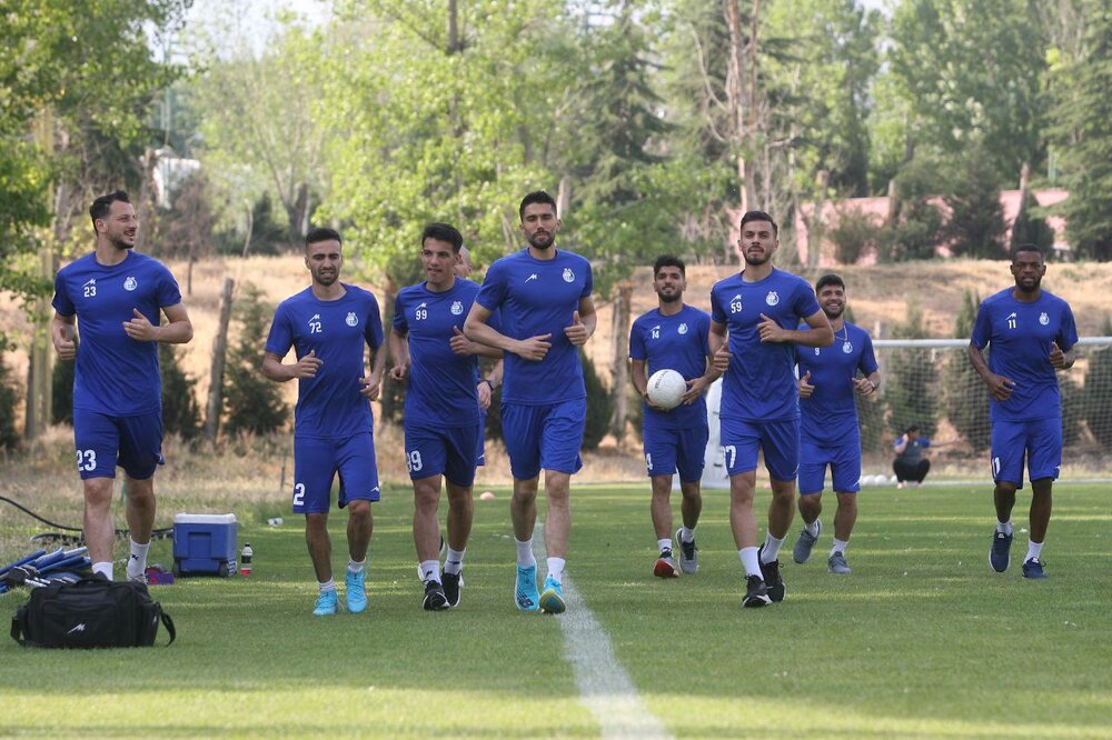 اتفاق تلخ برای بازیکن استقلال/ خاقانی نیم فصل اول را از دست داد!