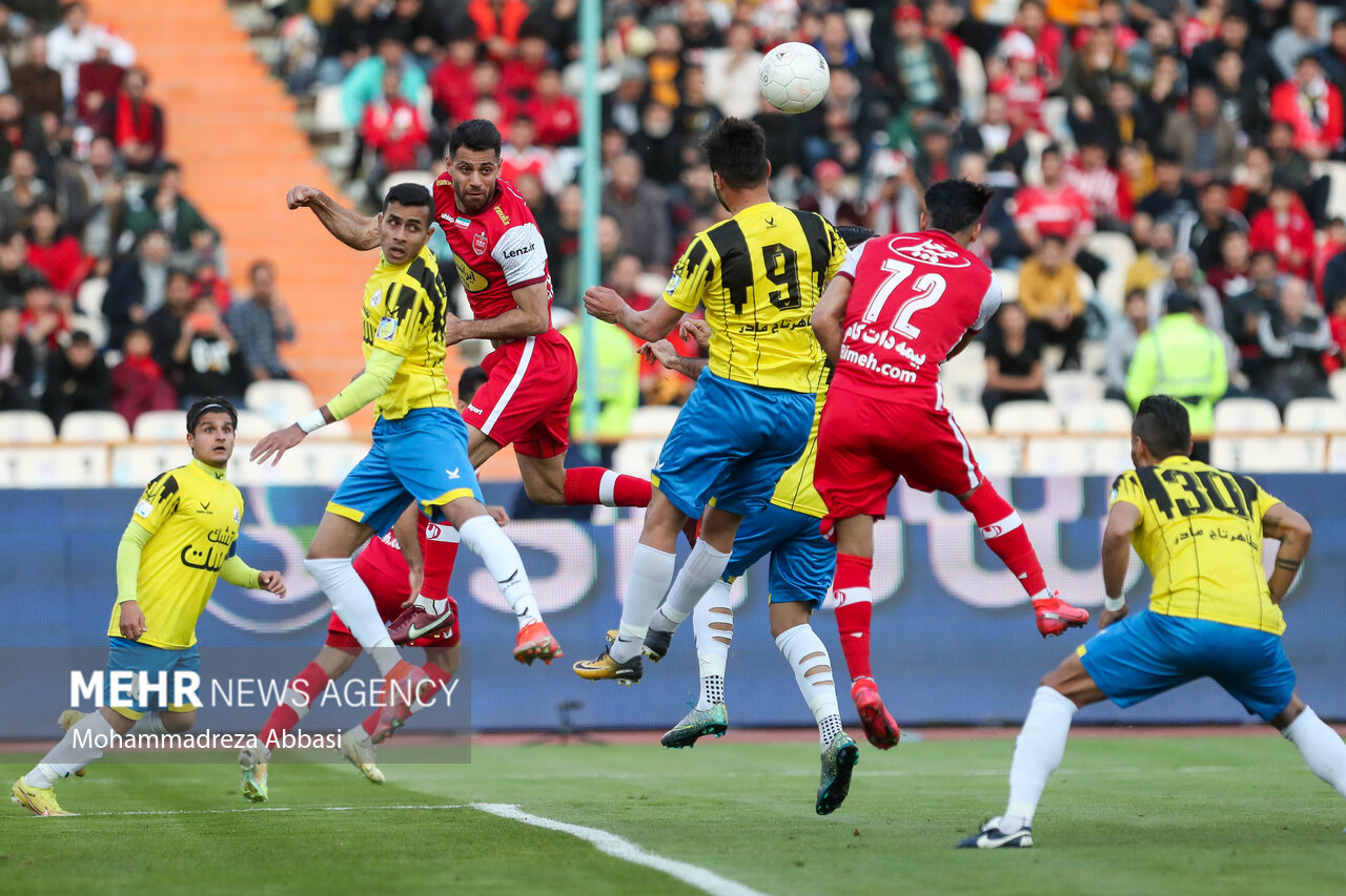 اتفاق مثبتی که برای پرسپولیس افتاد/ پای دو مدعی بدموقعلرزید!