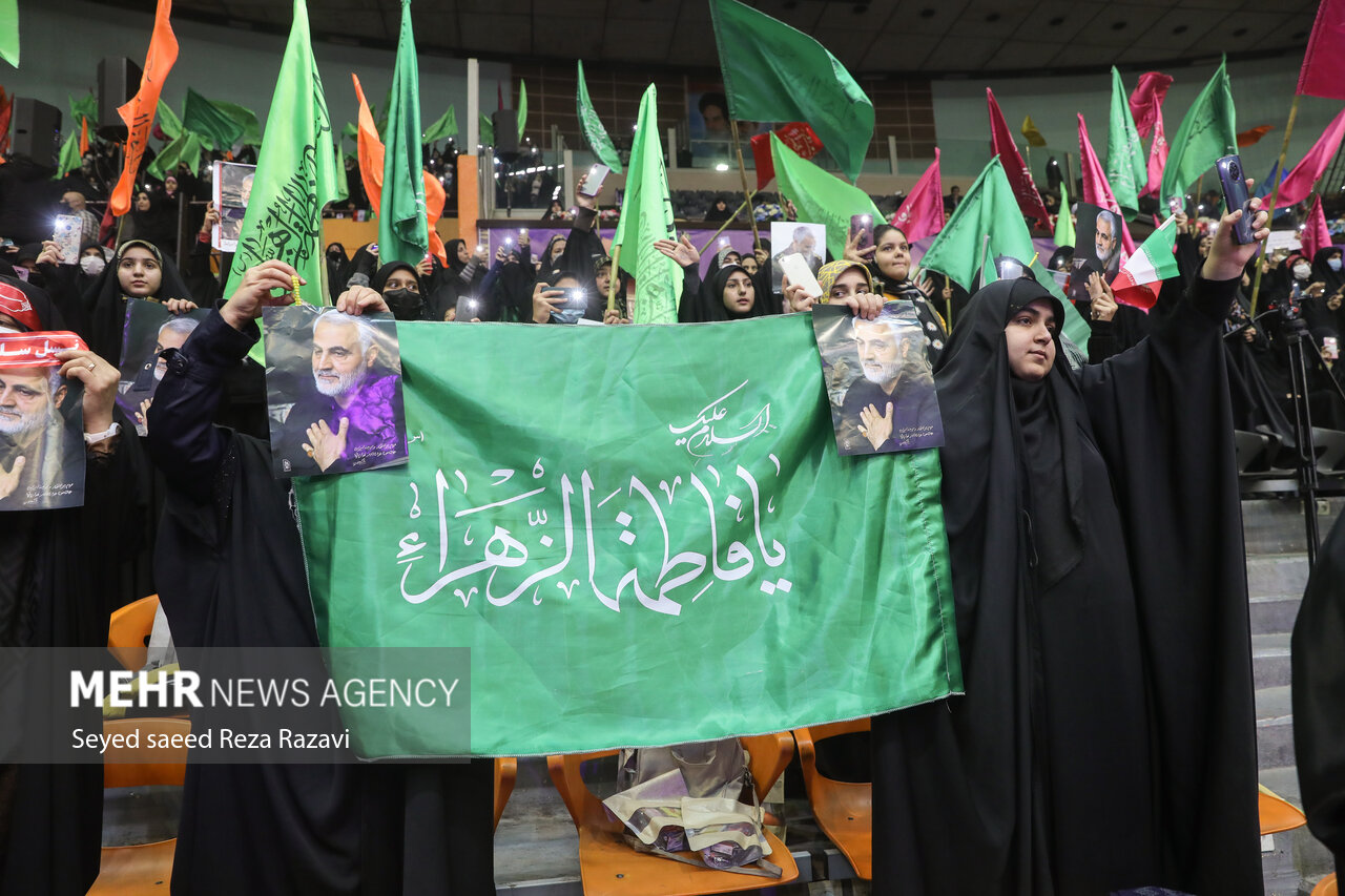 اجتماع بزرگ دختران حاج قاسم سلیمانی