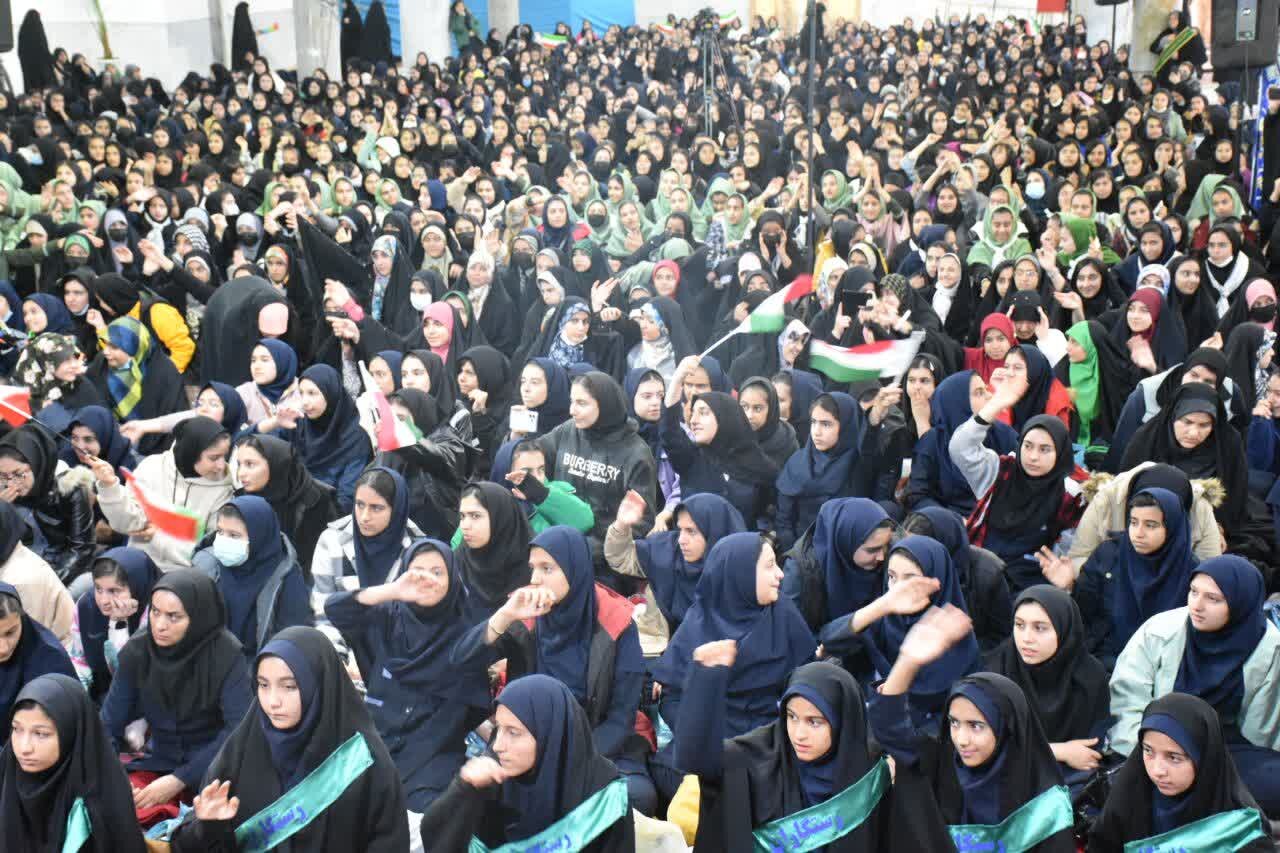 اجتماع فرشتگان ایران «دختران حاج قاسم» در قروه