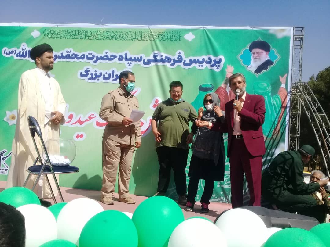 اجتماع ۱۰ هزار نفری غدیرخم در بوستان سرخه‌حصار تهران