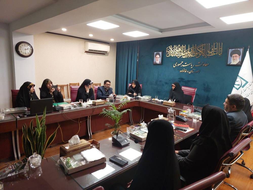 اجرای طرح مدیریت پسماند با همیاری بانوان در شهر
تهران