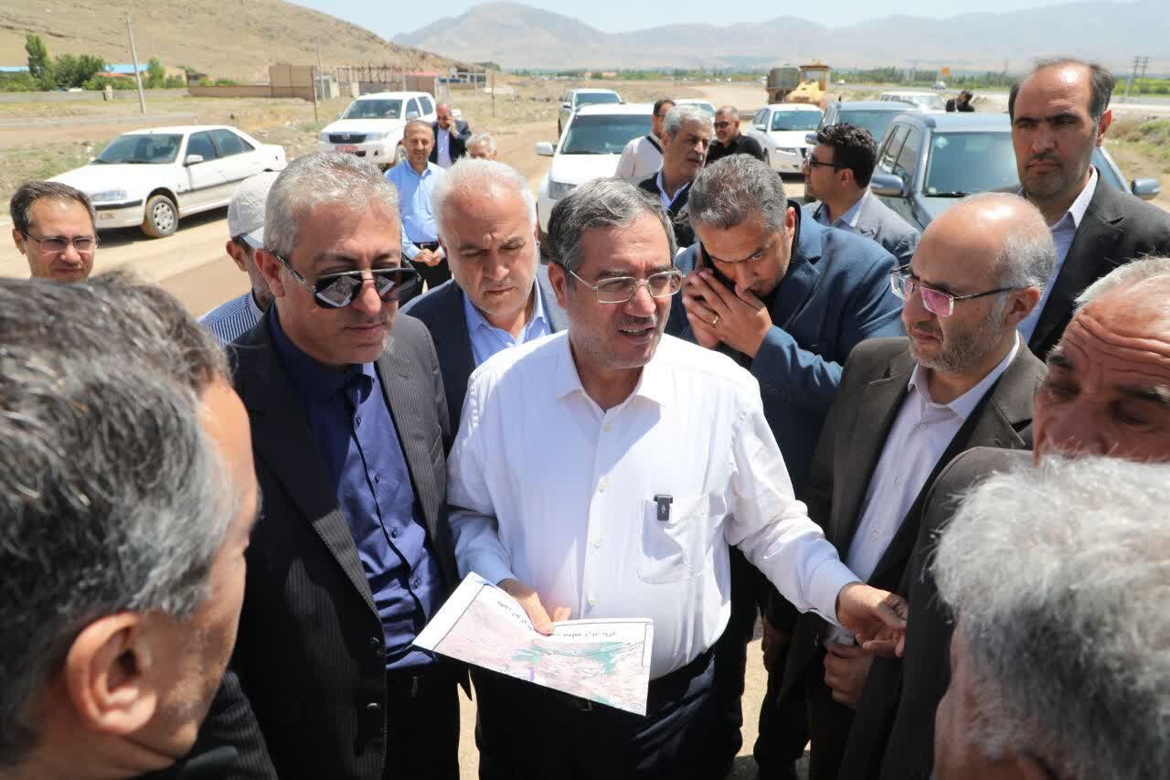 اجرای عملیات راهسازی در ۳ قطعه از محور سه راهی ایواوغلی تا ماکو