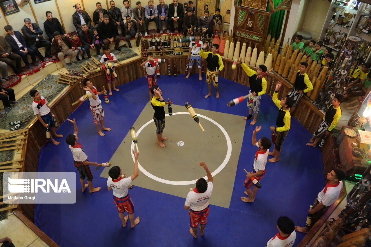 اجرای ورزش زورخانه‌ای و پهلوانی در مدارس ۶ استان از مهر امسال