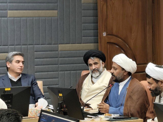 اجرای ویژه‌ برنامه‌های دهه فجر در ۷۴۰ مرکز و خانه قرآنی کردستان