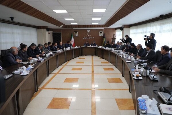 اجرای ۲۵۰ کیلومتر راه و بزرگراه در آذربایجان غربی