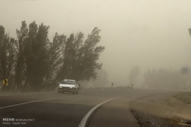 احتمال وقوع تندباد لحظهای در تهران