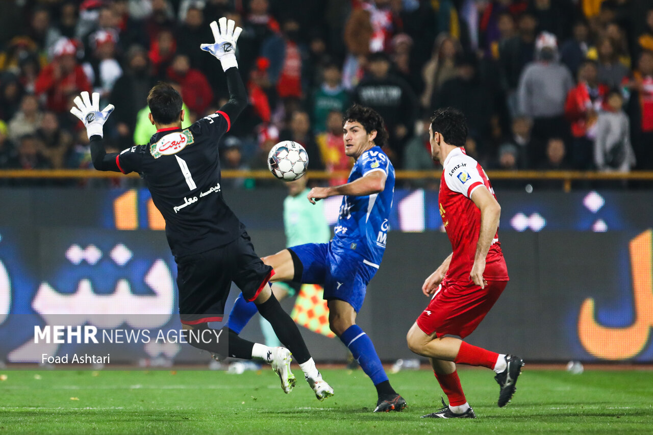 «احتیاط» شرایط دربی را پیچیده میکند/هیچ مربی قول قهرمانی نمیدهد