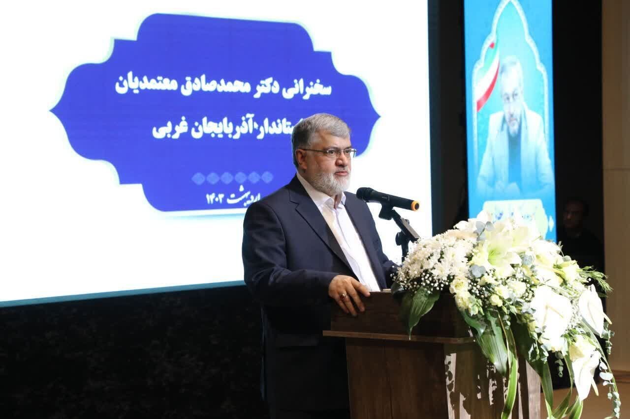 احداث ۴۶۲ کیلومتر راه اصلی و بزرگراه در آذربایجان
غربی