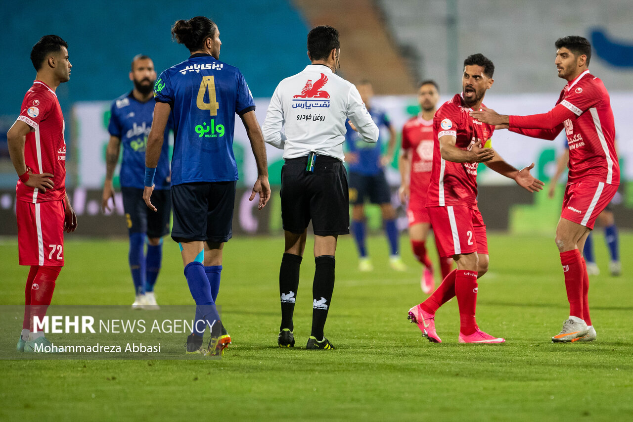 احضار استقلال و پرسپولیس به کمیته انضباطی فدراسیون فوتبال