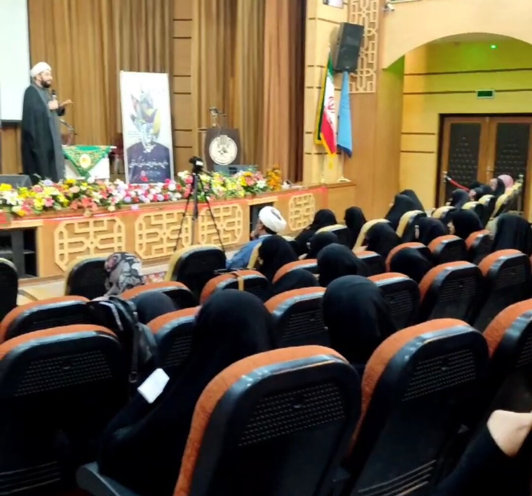 اختتامیه اولین دوره بانوی مجاهد در استان کردستان