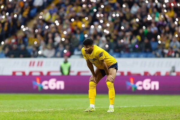 اخراج بازیکن تیم ملی فوتبال ایران در روسیه جنجالی شد