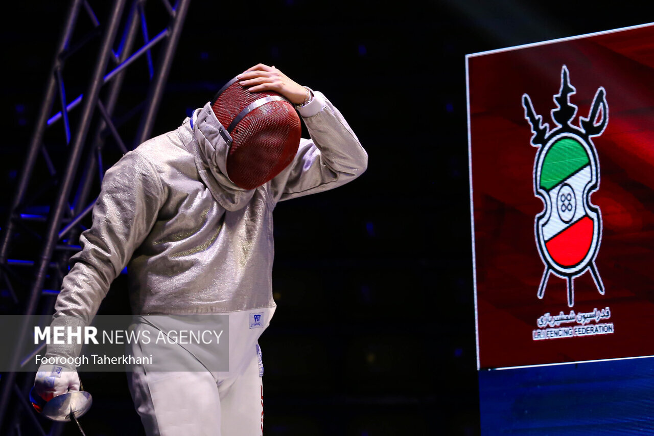 ادامه راه فدراسیون با شمشیرهای کُند/ شائبه فامیلبازی آقای رئیس!