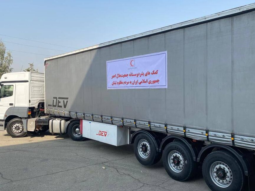 ارسال ۱۰۰ تریلی اقلام زیستی و امدادی هلال‌احمر به سوریه