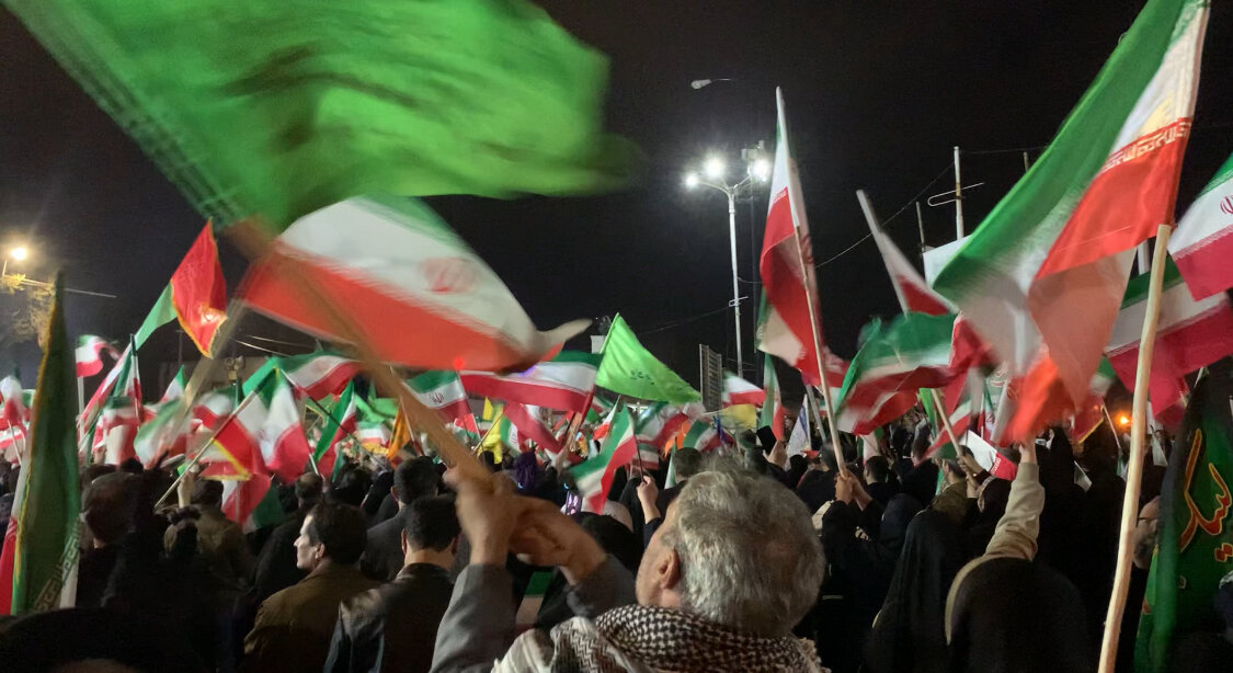 ارومیه تمام قد پای انقلاب و رهبری ایستاده است