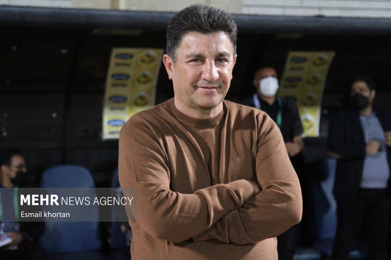 از اسکوچیچ تشکر کردم/ معرفت و اخلاق را برای او رعایت نکردیم