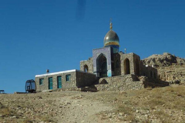 از بام ایران تاسفرههای افطار؛ امامزاده حمزه عرب میزبان روزه داران