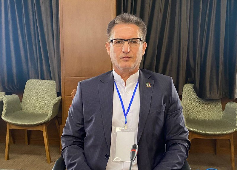 از ملت بزرگ ایران درخواست می‌کنم در انتخابات شرکت کنند