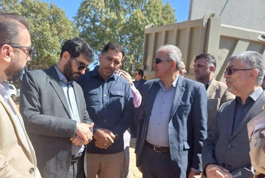 ازهاری: فرایند واردات کالا برای کولبران از مرزهای کردستان مشخص شود