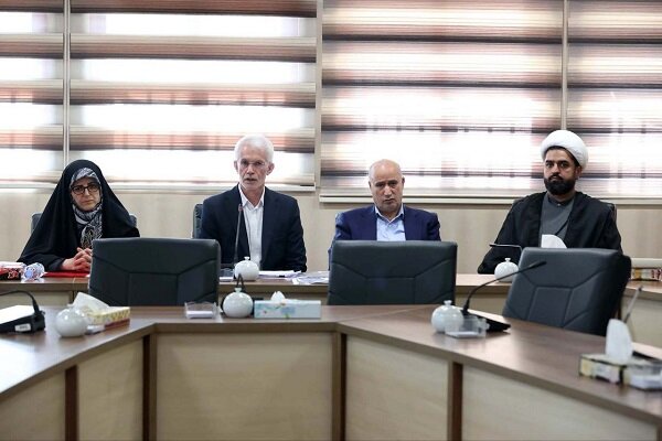 اسبقیان: چهار آئین نامه برای ارتقا فرهنگ هواداری تدوین می‌شود