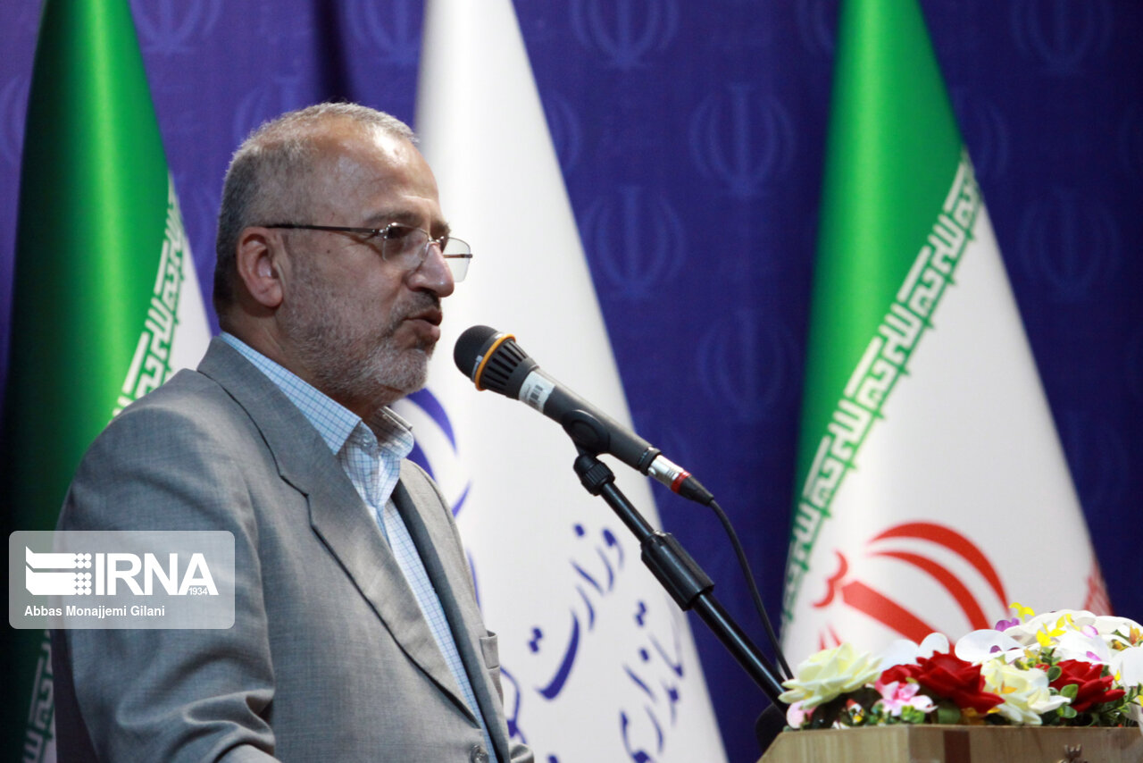 استاندار بر لزوم جمعآوری ریلهای متروکه شهر قم تاکید کرد