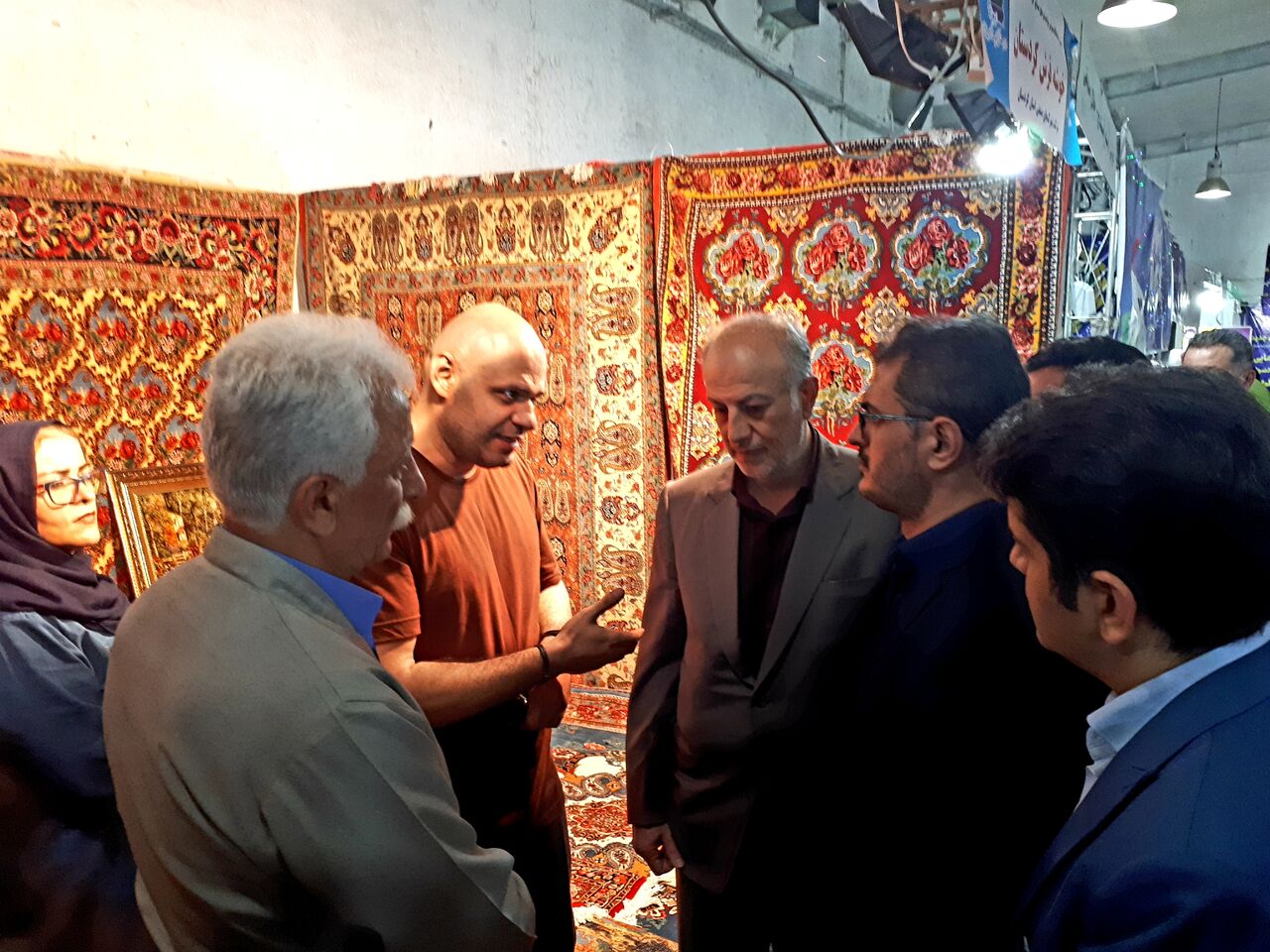 استاندار: تمرکز اصلی دولت در کردستان کمک به واحدهای تولیدی است