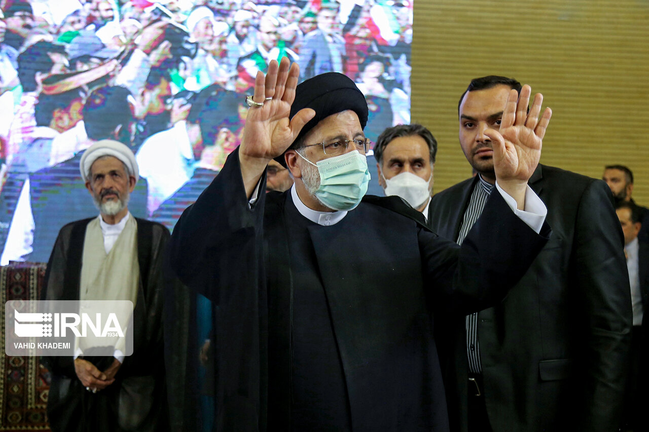 استاندار کردستان از مردم برای شرکت در دیدار عمومی رییس جمهور دعوت کرد