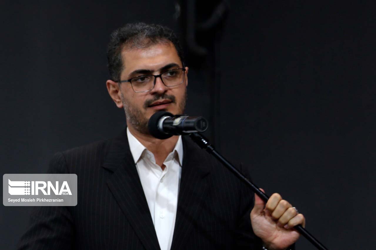 استاندار کردستان: مکتب امام حسین(ع) جبهه حق علیه باطل را تقویت می کند