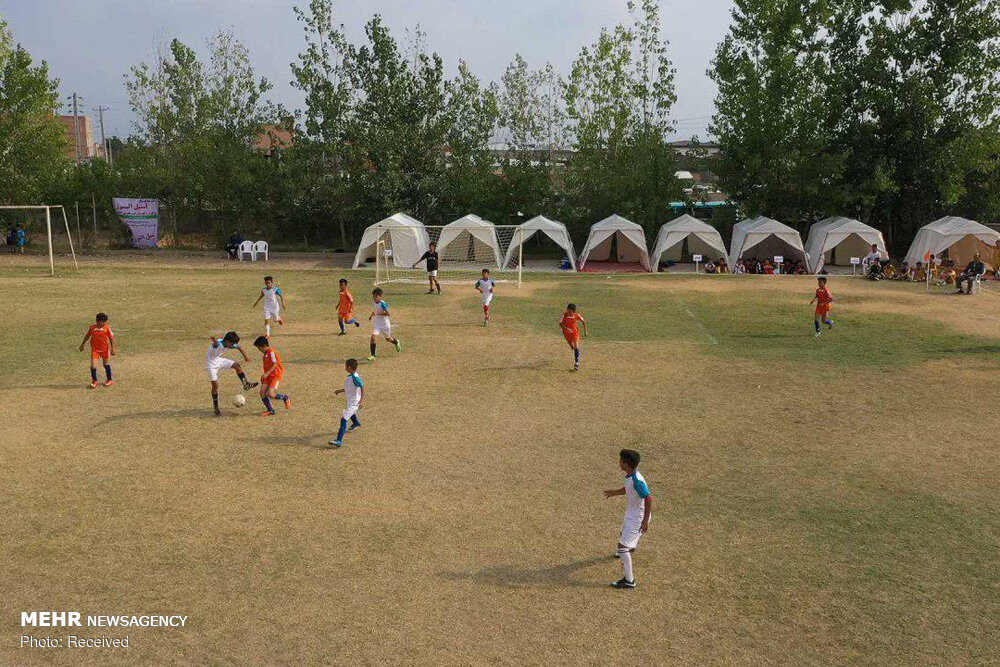 استعدادیابی فوتبال پسران کشور در گرمی برگزار شد