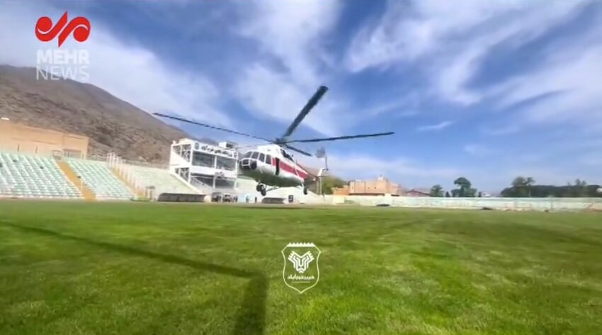 استفاده از بالگرد برای خشک کردن زمین چمن ورزشگاه تختی!