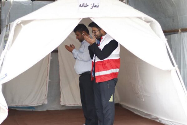 استفاده ۱۷۸ هزار مسافر نوروزی از خیمههای نمازهلالاحمر