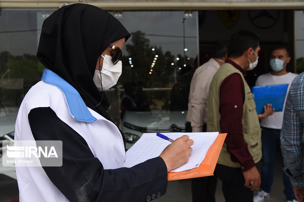 استفاده ۴۹.۴۳ درصدی مردم از ماسک/کمترین میزان رعایت فاصلهگذاری در مدارس