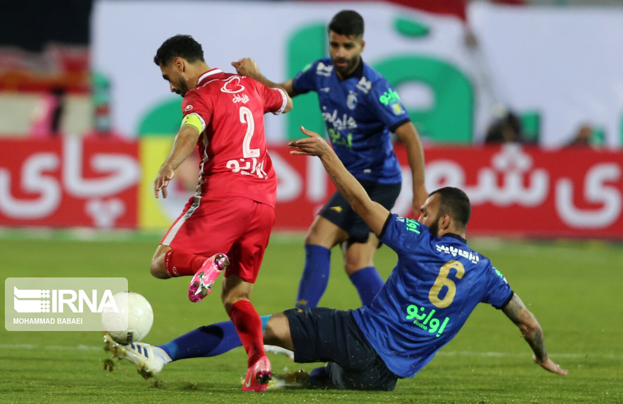 استقرار ۱۲ تیم اورژانس در ورزشگاه آزادی تهران