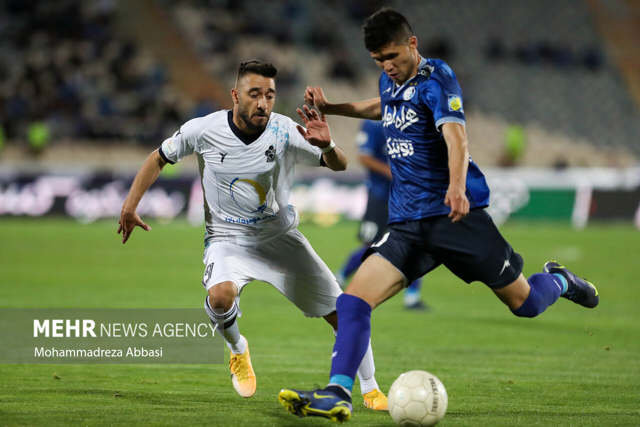 استقلال امیدوار به جابجایی رکورد خودش/ آمار گل زدن و گل خوردن