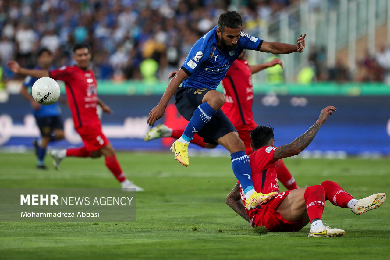 استقلال باید از بازی گذشته درس بگیرد/ یک اشتباه جام را میگیرد!