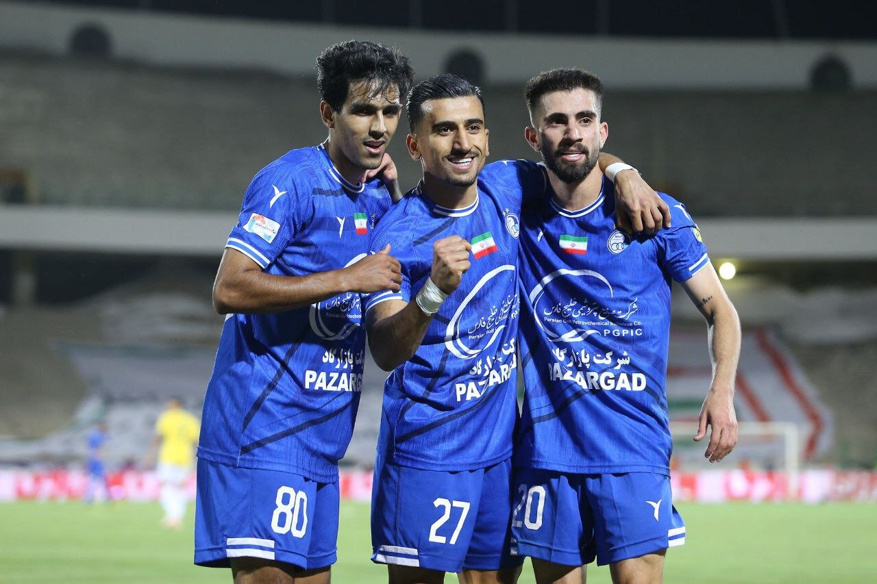 استقلال به یک قدمی خوشبختی رسید؛ چشمک جام به آبیهای بحرانزده